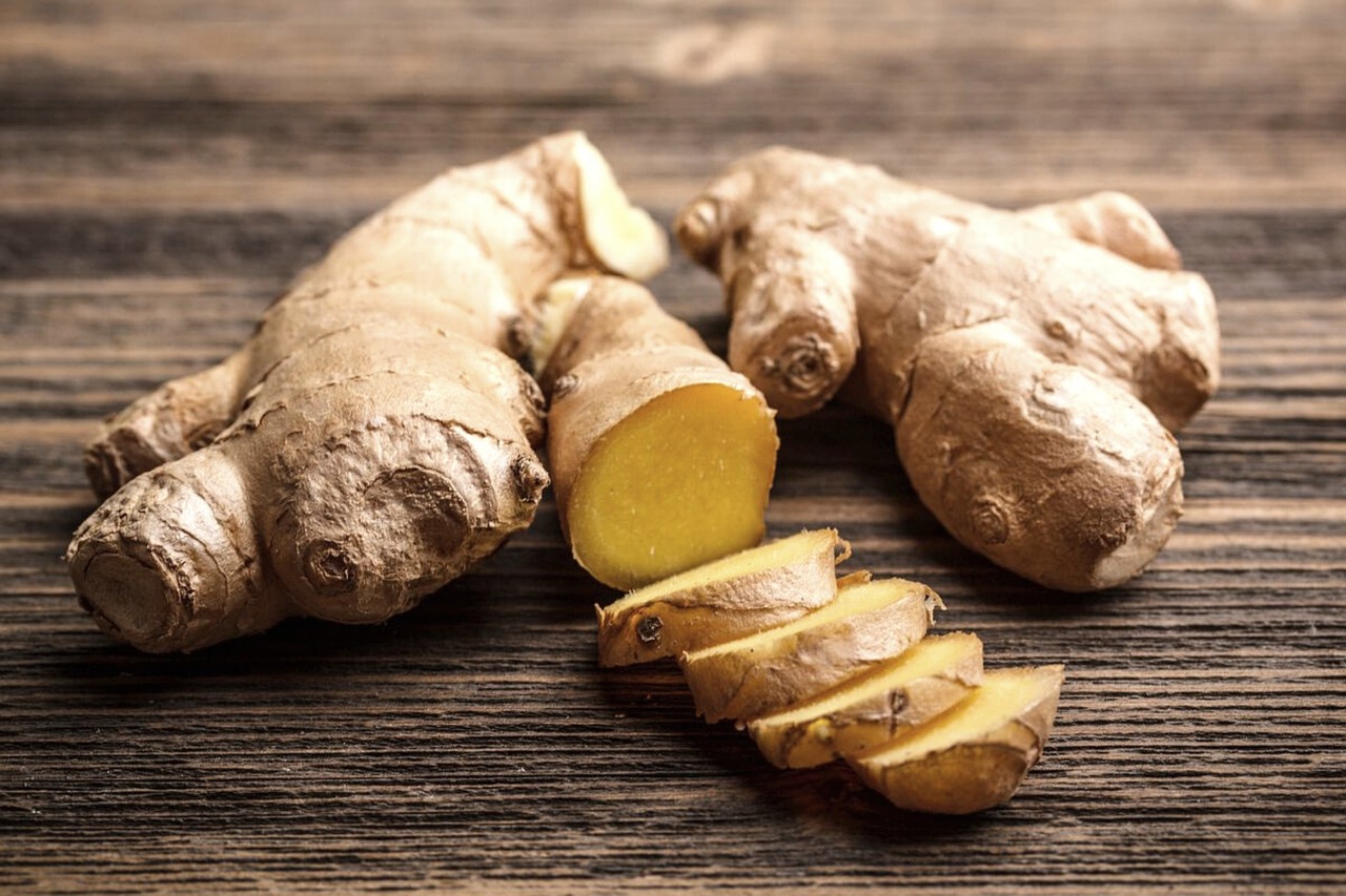 Ginger root — borneol source